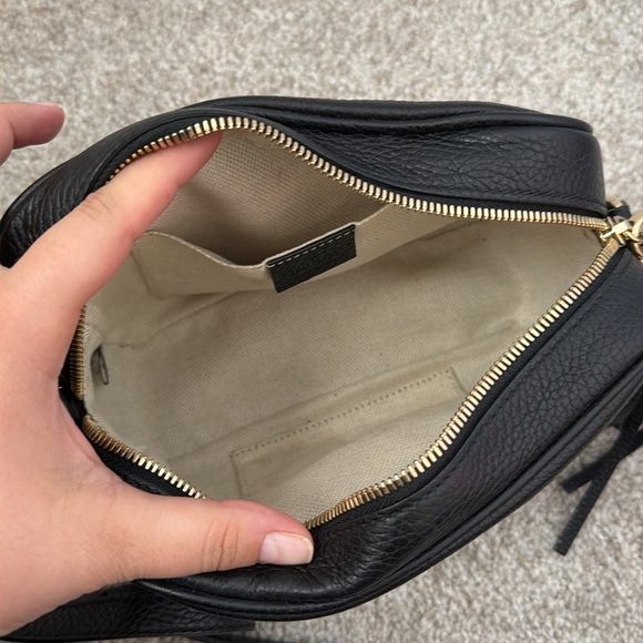 Gucci Black Leather Soho Disco Shoulder Bag - Picture 8 of 10